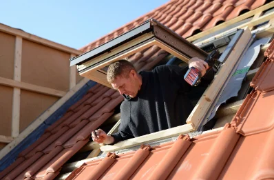 Pose de fenêtres de toit Velux à Franqueville